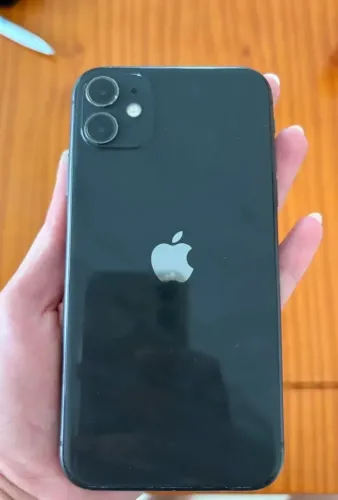 iPhone 11 funcionando perfeitamente