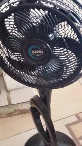 ventilador grande Arno 2 em 1,coluna e mesa.
