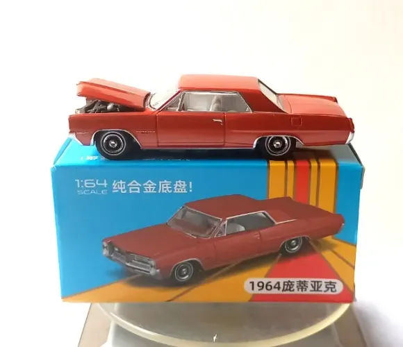 Miniatura Pontiac Grand Prix 1964 - Escala 1:64 - Chassi em Metal