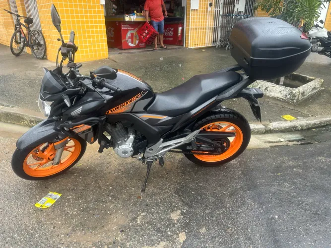 Honda CB Twister 250 FlexOne 2021 - Revisada - Doc OK - Emplacada 2027 | Pronta para Rodar