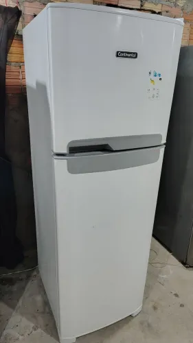 Vendo essa geladeira continental 