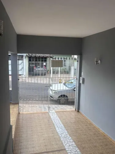 Casa térrea 2 dormitórios para locação em Atibaia conforto e praticidade em um só lugar!