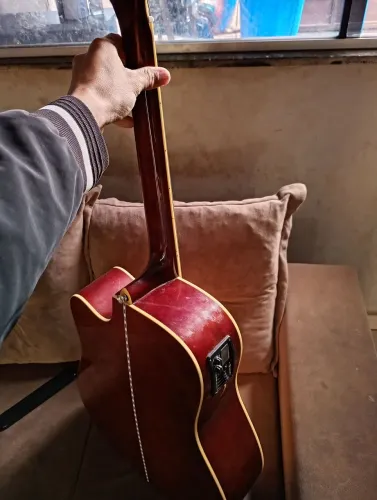 Violão a venda