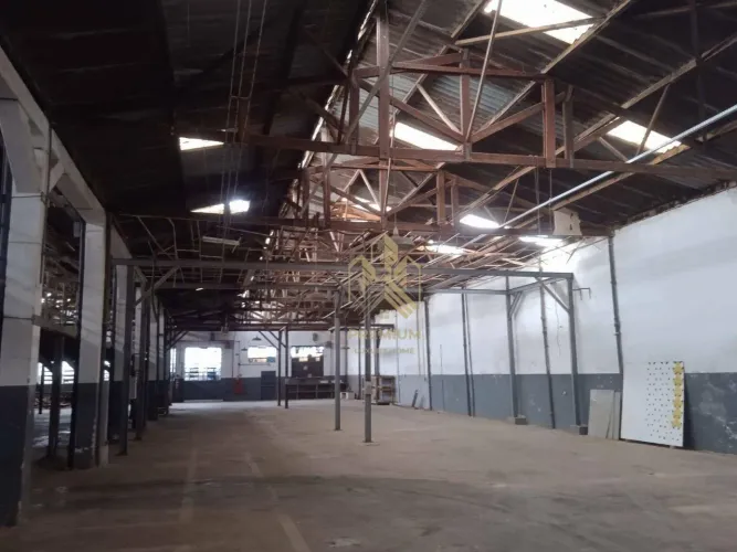 Galpão para alugar, 1800 m² por R$ 15.500,00/mês - Centro - Atibaia/SP