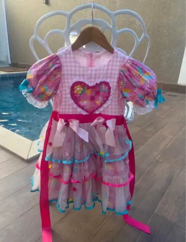 Vestido quadrilha rosa 4 a 5 anos