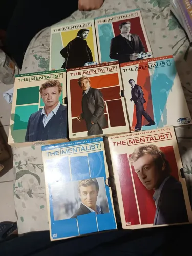 Dvd The mentalist, 1 a 7 temporada, ler descrição