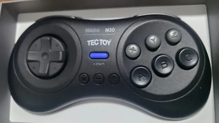 Controle 8bitdo M30 Sega lindo com Clip