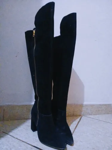 Bota preta