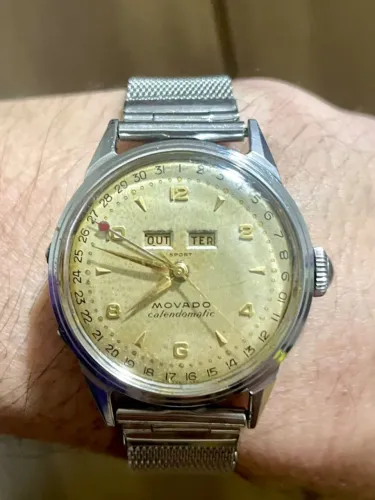 Relógio Movado Calendomatic