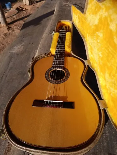 Violão nylon clássico luthier
