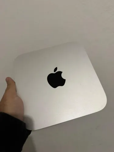 Mac Mini Apple M2 (8GB RAM / 256GB SSD) - Na Garantia de Fábrica