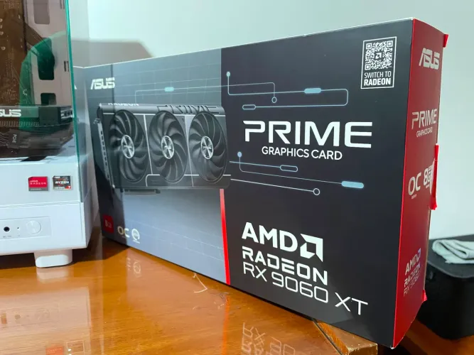 Radeon RX 9060 XT 8GB 1 ano de uso. Perfeita