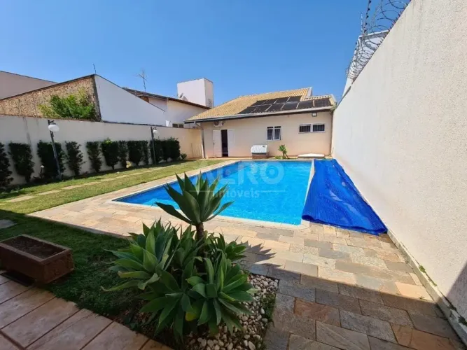 Casa para venda com 260 m² e 3 quartos em Jardim América, Bauru - SP