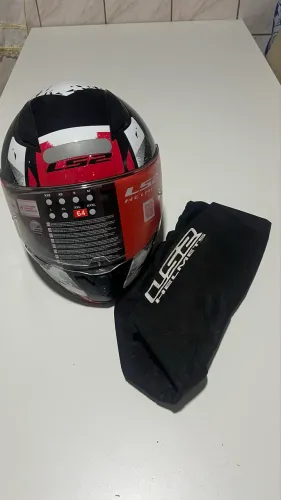 Capacete LS2 (Tamanho 64)