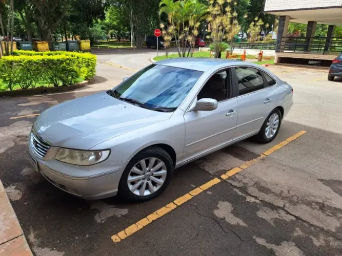 Hyundai Azera GLS 3.3 V6 24V 4P Aut. 2010