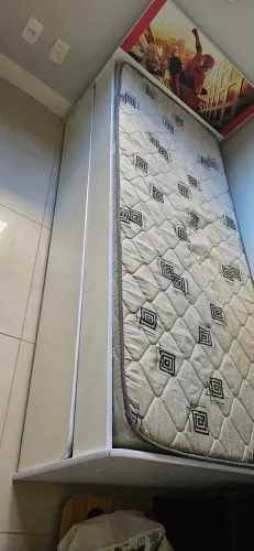 Vendo cama de solteiro com colchão ortobom