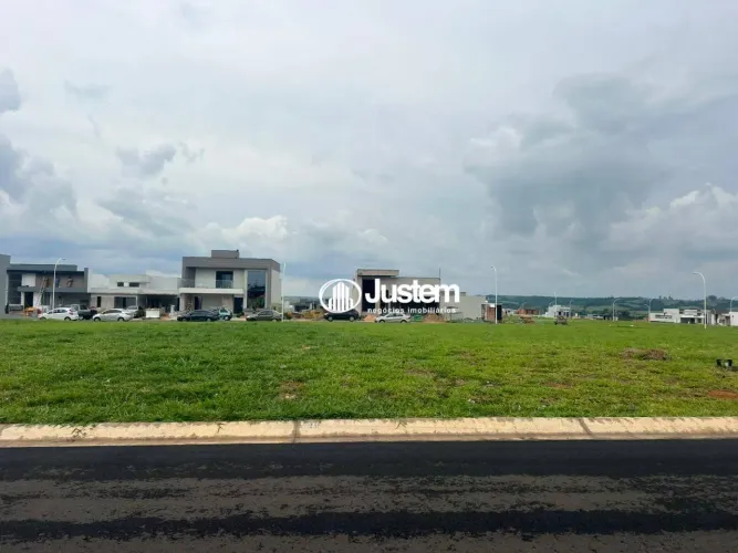 Terreno à venda, 300 m² por R$ 630.000 - Condomínio Maria Cândida - Indaiatuba/SP