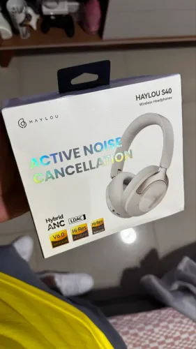 Fone bluetouch de alta definição e cancelamento de ruído ativo Haylou S40