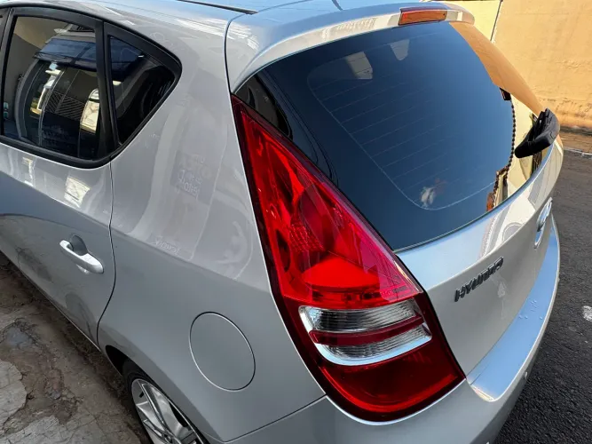 Hyundai I30 2.0 16V 145cv 5P Aut. 2011