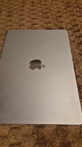Macbook Air M2 excelente, único dono.
