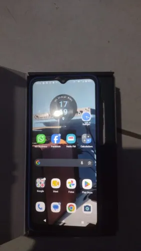 CELULAR MOTO e22 semi novo