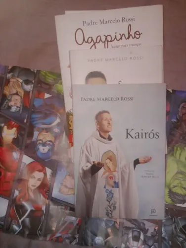 Três livros do Padre Marcelo Rossi