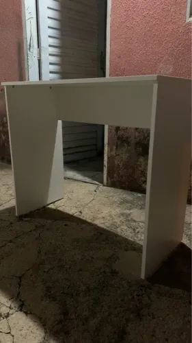 Mesa branca de canto nova
