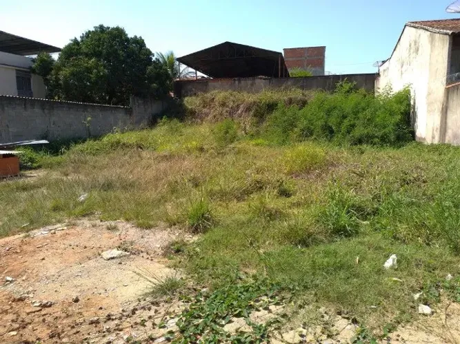 Vendo Terreno no Retiro, Próx. ao Royal 656 m² (22 m de Frente)