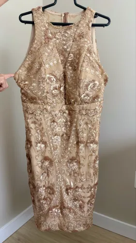 Vestido bordado