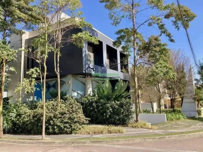 CASA DE CONDOMINIO COM 4 QUARTOS E 7 BANHEIROS A VENDA