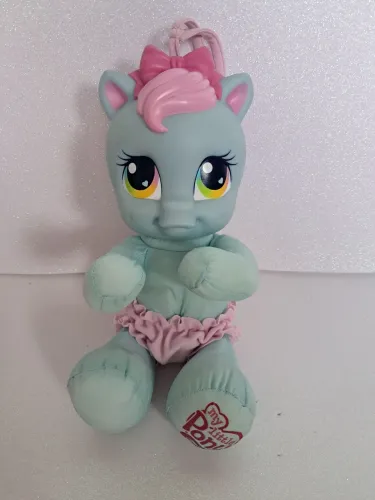 Boneca My Little Pony Baby Rainbow Dash