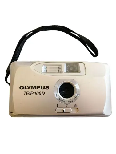 Câmera Olympus Trip 100R