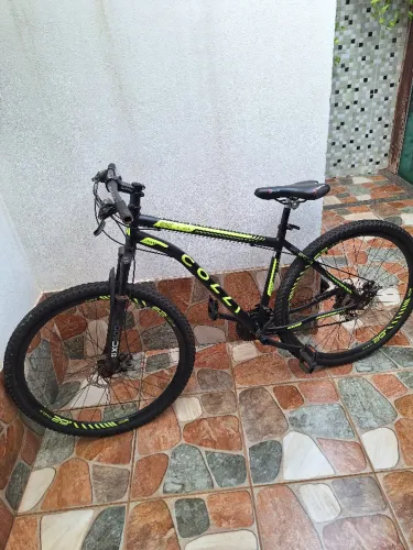 Bicicleta Colli Athena Aro 29
