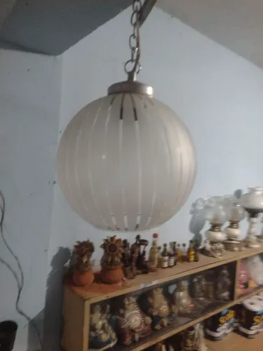 Luminária Globo Antiga