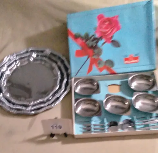 Jg. de 3 Bandejas Inox da China + 1 Jg. de Taças p/ sorvete 5 pcs - Marca Elmo - Brasil 