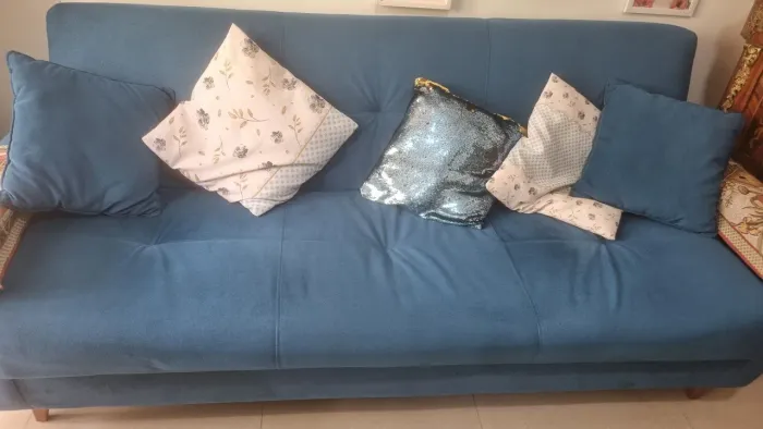 Sofá-cama 3 lugares,Baú, 2,10 m ,veludo- suede