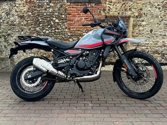 ROYAL ENFIELD - HIMALAYAN 450cc 2025