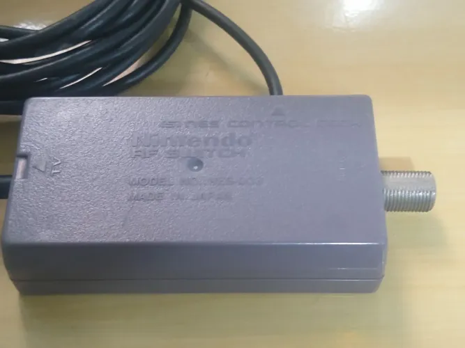 Nintendo RF Switch