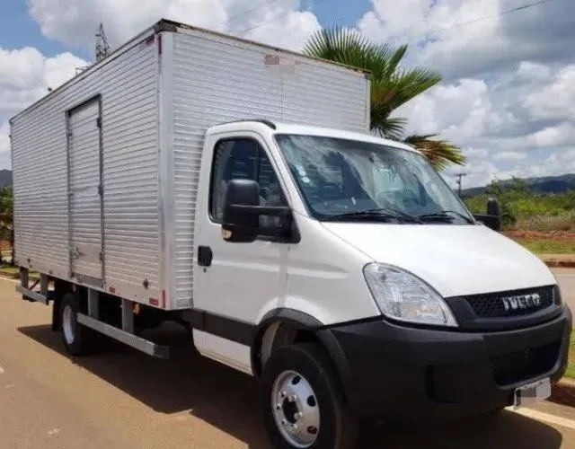 Iveco Daily Bau 2018 (Transferência de divida)