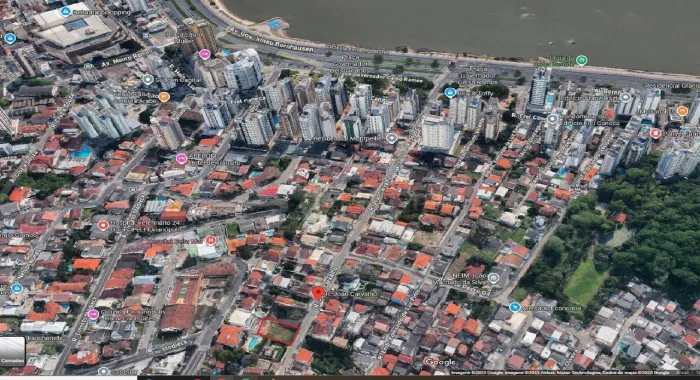 À venda | Terreno de 430 m² à venda, próximo à Beira Mar Norte, em Florianópolis/SC.