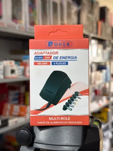 Fonte de alimentação regulada 3V/12V com 6 plugue