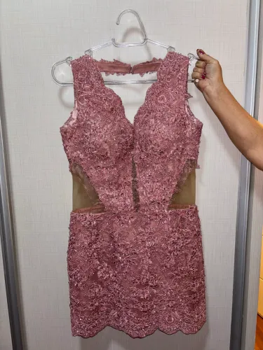 VESTIDO DE FESTA ROSA SECO