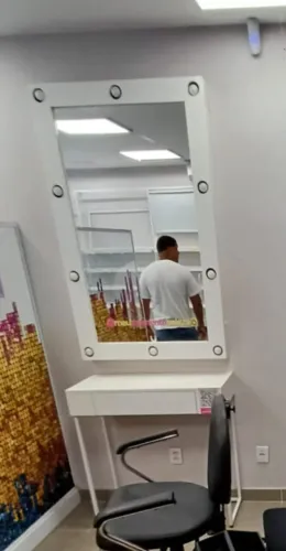 Espelho moldura com bocais e Bancada