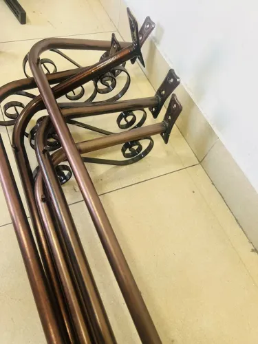 Araras cobre 5 disponíveis CADA
