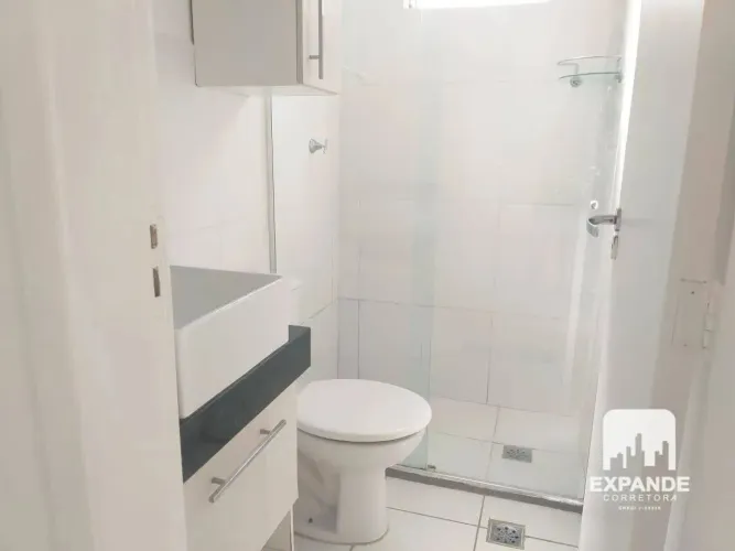 Apartamento com 2 dormitórios para alugar, 50 m² por R$ 1.300,00/mês - Vila Cidade Jardim 