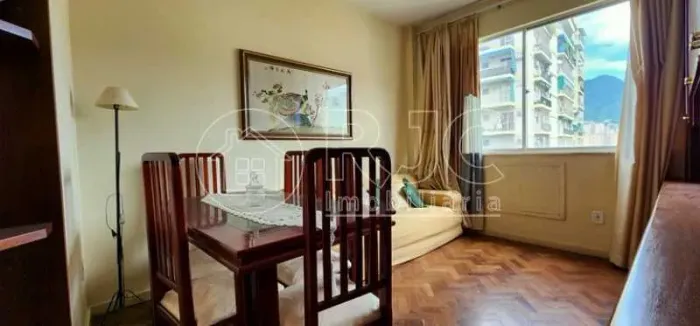 Apartamento para venda possui 70 metros quadrados com 2 quartos em Vila Isabel - Rio de Ja