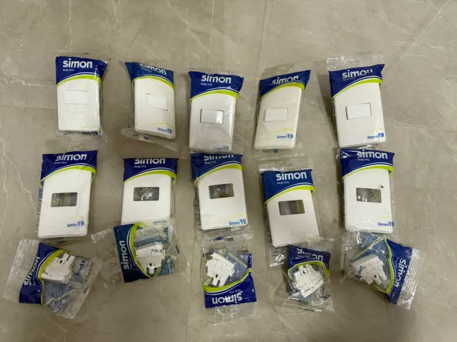 Kit com tomadas e interruptores 