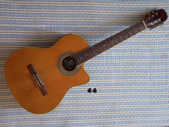 Violão Acústico No Estado, Afinado