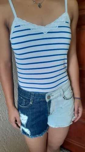 Conjunto de Blusa e Shorts Jeans - Listrado e Descolado