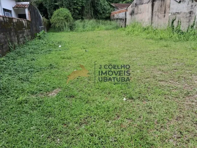 Um terreno de 456 m² bem perto da praia do Perequê Açú em Ubatuba